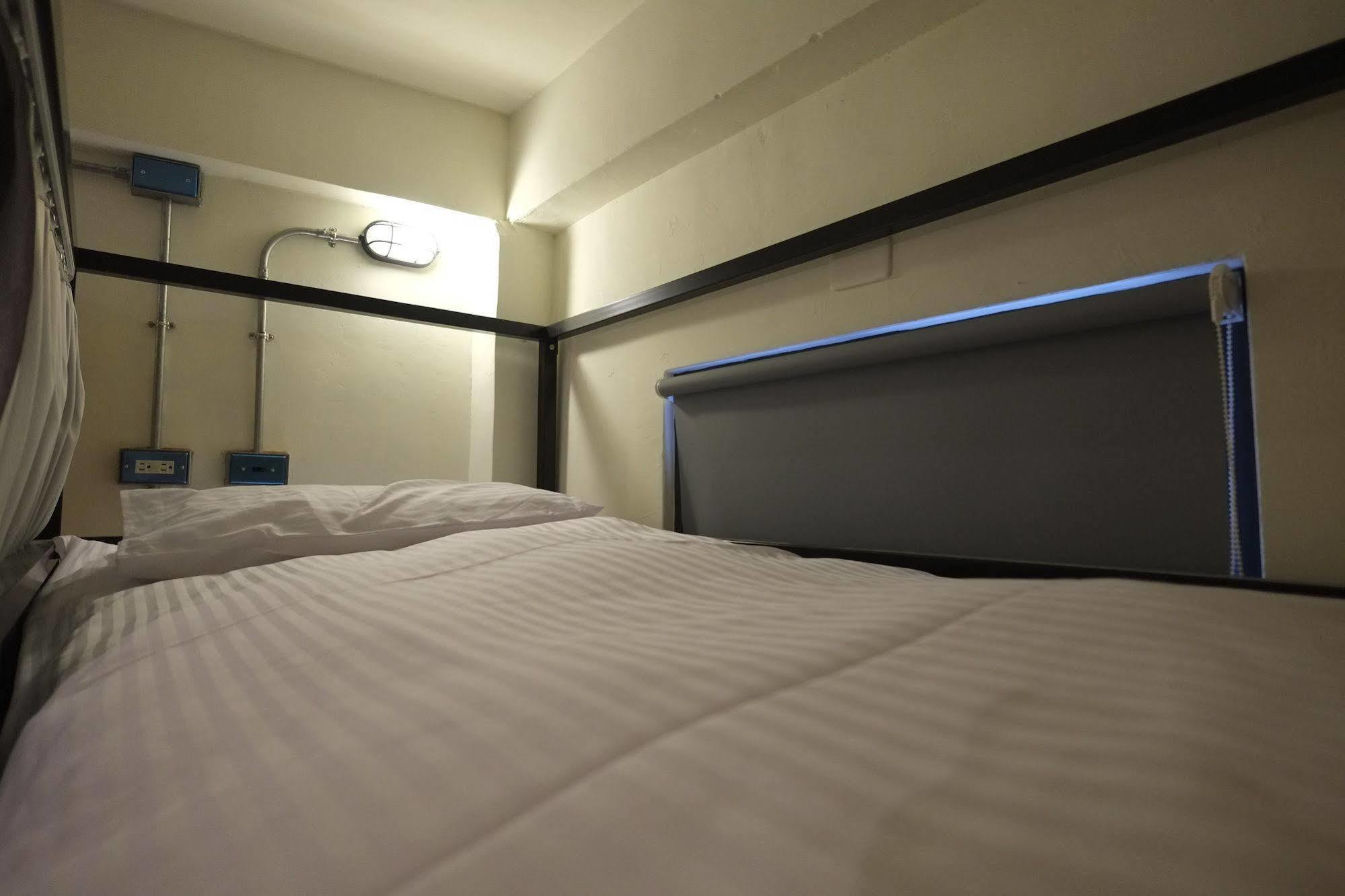 Partyo Hostel Đài Trung Ngoại thất bức ảnh